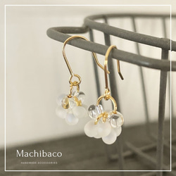 107 金箔と銀箔入りランプワークガラスビーズ　ピアスorイヤリング 435728c9a26c155e59287ba7207d1b