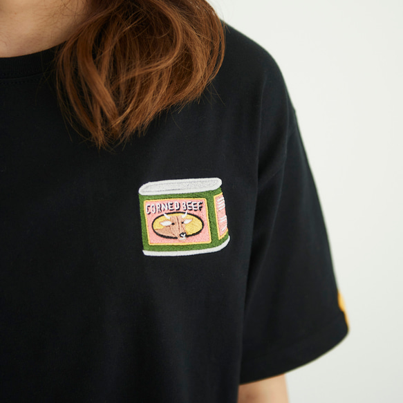 コンビーフ 刺繍 ビックシルエットTシャツ  レディース 9枚目の画像