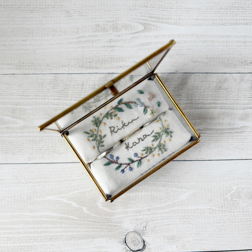 名前記念日刺繍】刺繍のリングピロー＊Glass box＊MIMOSAミモザ