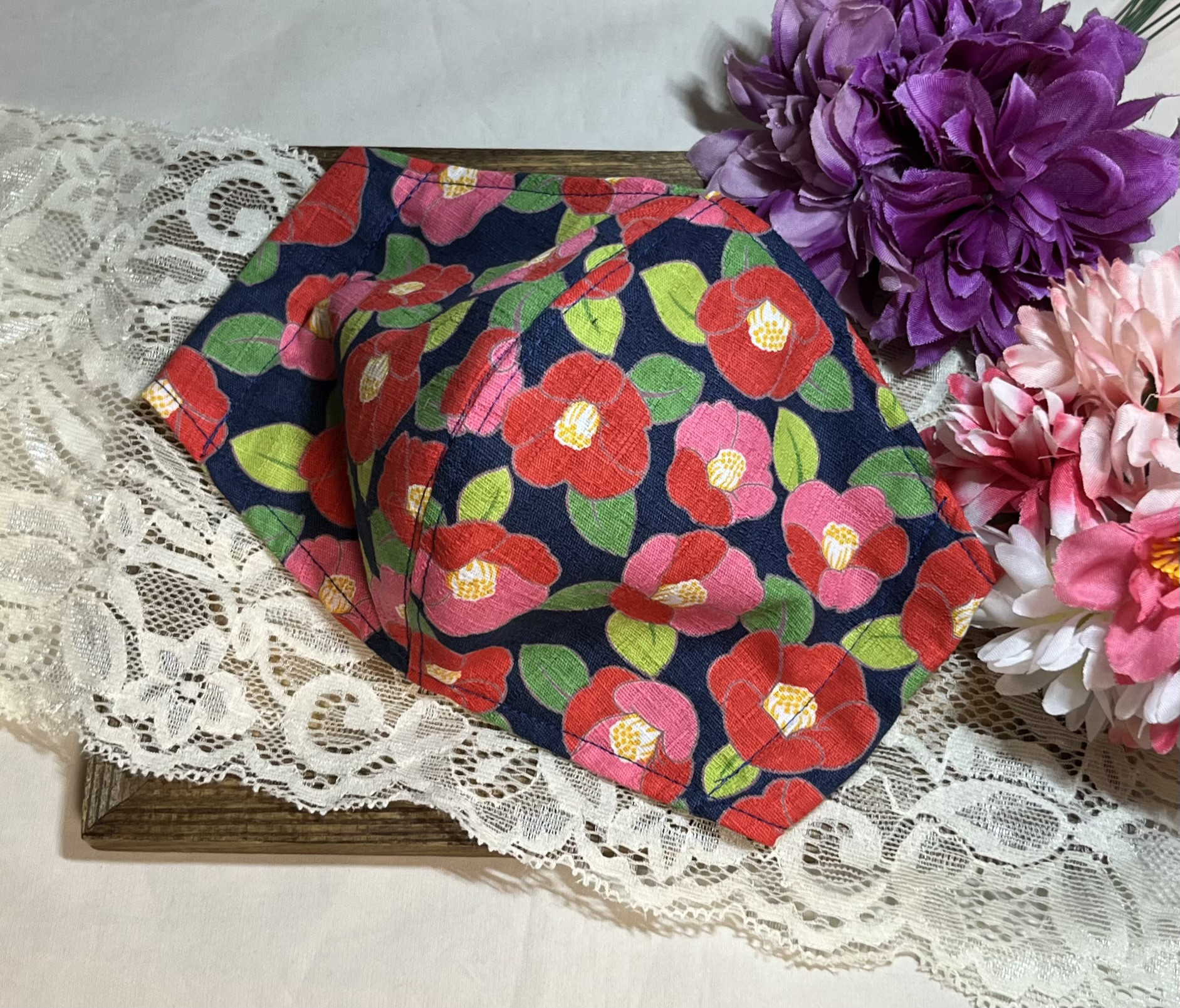 春満開】椿の花〜紺色(柄物⑧-35)綿100% 快適マスク LL〜幼児サイズ  