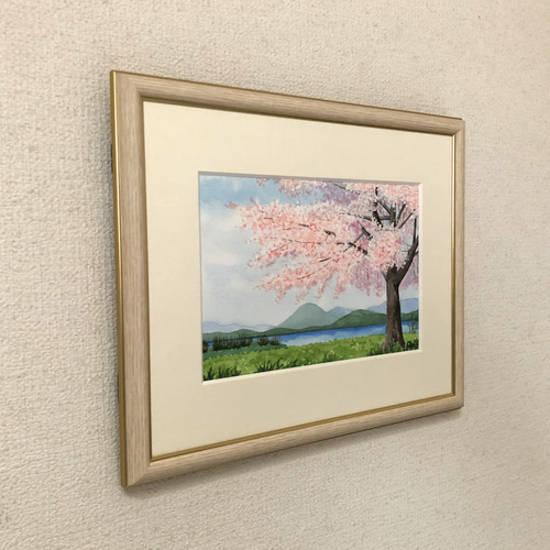 湖畔のサクラ」透明水彩画 原画 風景画 額縁付 SMサイズ 絵画 湖畔のサクラ」透明水彩画 原画 風景画 額縁付 SMサイズ 絵画