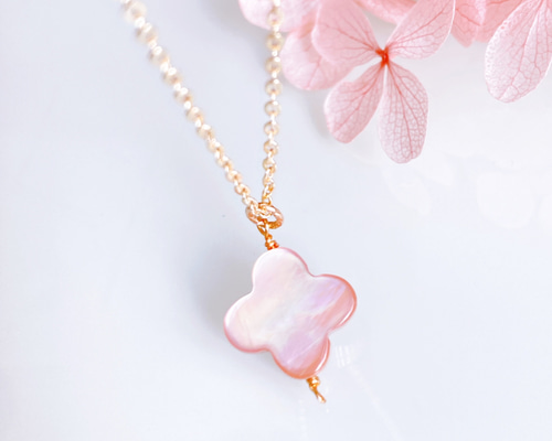 特集掲載】桜色 ピンクシェル クローバー 14kgf ネックレス 金属