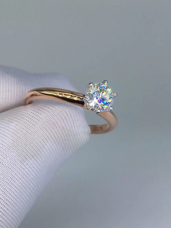 0.5カラット】輝くモアサナイト ダイヤ リング K18PG 指輪・リング  