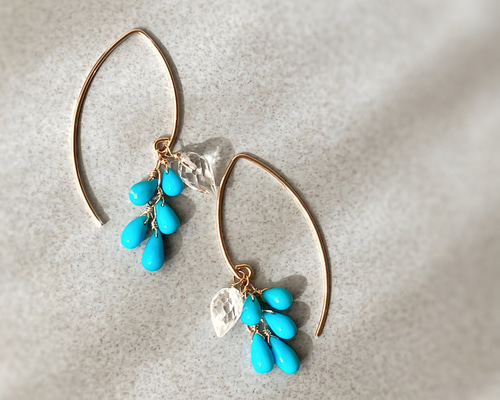 14kgfスリーピングビューティーターコイズピアス/イヤリング 天然石＊スリーピングビューティーターコイズとホワイトトパーズの