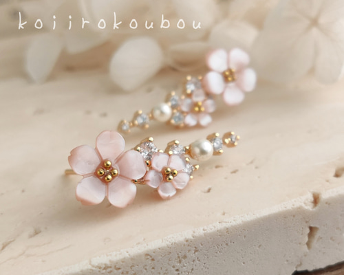 天然石♡レア♡桜舞散るレッドスノーフレークオブシディアンのピアス14kgf