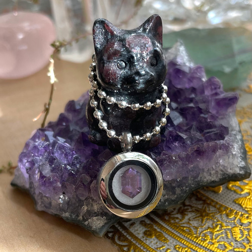 アメジスト 猫の置物 レトロ ねこの彫り物 天然石 狛犬 ビンテージ アメジスト 猫の置物 レトロ ねこの彫り物 天然石 狛犬 ビンテージ