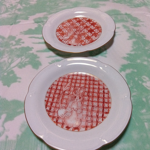 アンティーク　　赤絵　大皿 中国明時代 呉州赤絵大皿 木箱付 直径約37㎝ 東Y7-