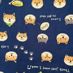 ほっこり柴ちゃんの巾着型ポーチ　紺地　裏唐草模様　送料無料 4枚目の画像