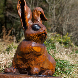 干支 ウサギ　チェーンソーアート彫刻作品　『特価』 9枚目の画像