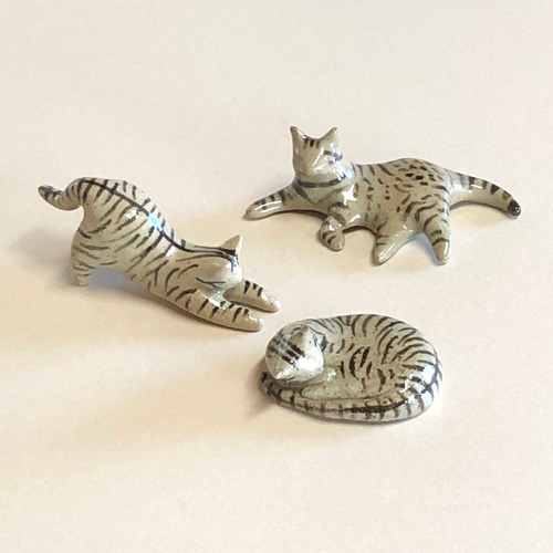 猫の箸置き三態（キジトラ）猫グッズ 猫雑貨 箸・箸置き gatti_zakka