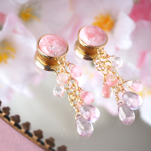 七宝焼 桜の雫ピアス 2枚目の画像
