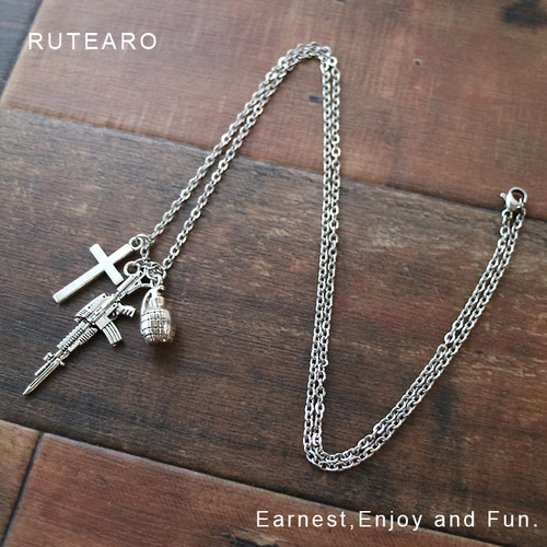 米軍ミリタリークロス 十字架ネックレストップ 米軍ミリタリークロス 十字架ネックレストップ Amazon | KRKC&CO