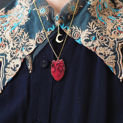 心臓の首飾り ネックレス ギフト/プレゼント ゴシック ダークファンタジー 魔法 魔女　サージカルステンレス 2枚目の画像