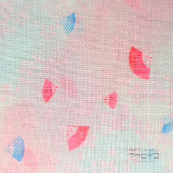 【10cm単位カット販売】可愛らしい小さな桜扇紋様 おしゃれ着物布生地通販 レトロ リメイク 小物 ピンク カラフル 2枚目の画像