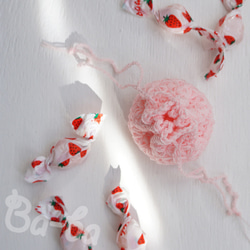 ばあば作、細かいリフ編みの豆巾着（sakura pink・KPPPR11） 1枚目の画像