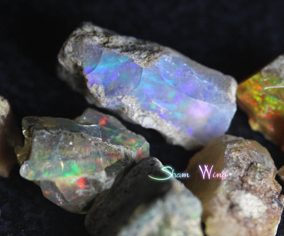 天然石✿小粒オパール原石ラフカット14個✫美しい遊色 2枚目の画像