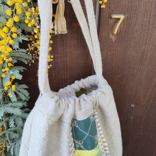 ミナペルホネンのハギレ巾着 レース付 オリジナル一点もの 巾着