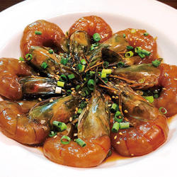 【ギフトにもぴったり】カンジャン満足セット(カンジャンケジャン1匹＆カンジャンセウ8尾) 5枚目の画像