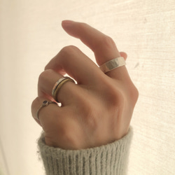 silver ring 7mm マット /シルバー/リング/指輪/槌目/マット/シンプル/刻印 7枚目の画像