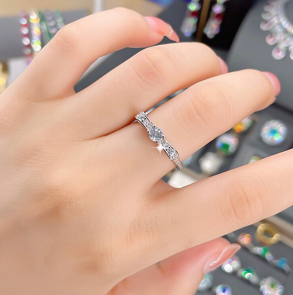 リボン シンプル 細い 普段使い 高炭素ダイヤモンド キラキラ ゴージャス リング 指輪 重ね付け 重ねづけ ホワイト 7枚目の画像