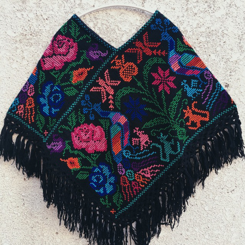 Mexican Embroidery Poncho #2／メキシコ 刺繍 ポンチョ ニット