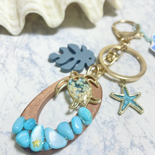 ウッド×さざれ石 ホヌ ハワイアンキーホルダー 海 キーリング Lana
