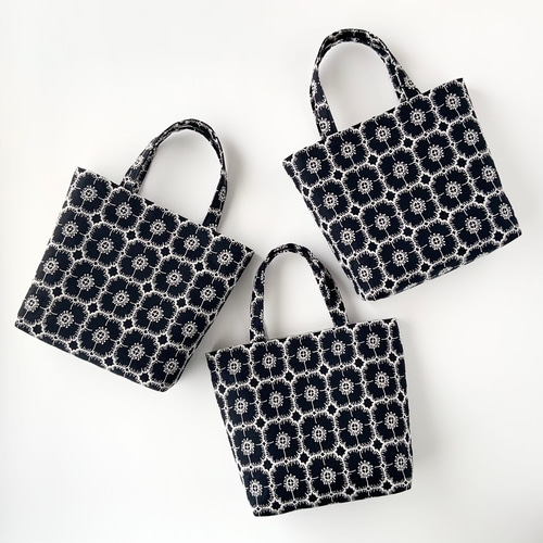 ミナペルホネン ミニトート アネモネ ネイビー