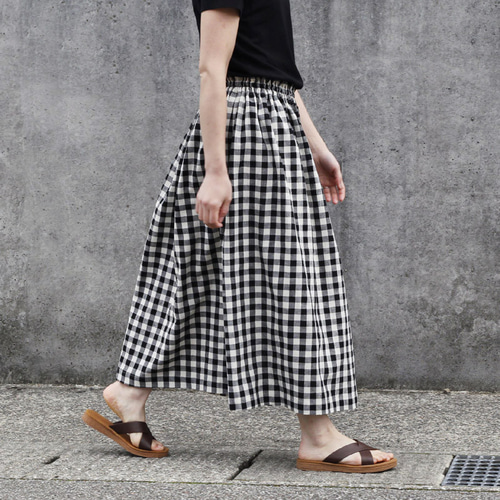 □ヴェリテクール Veritecoeur ギンガムチェックスカートF麻リネン