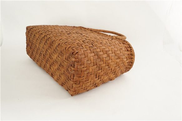 Lサイズ 山葡萄 蔓 かごバック かご 籠 巾着 網代編み 職人の手作り かご かご