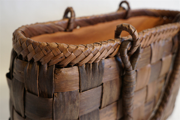 山胡桃木 かごバック 山葡萄　籠バック 新品・やまぶどう籠・美品 