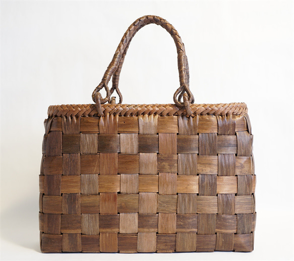 山胡桃木 かごバック 山葡萄　籠バック 新品・やまぶどう籠・美品 山胡桃木 かごバック 山葡萄 籠バック 新品・やまぶどう籠・美品