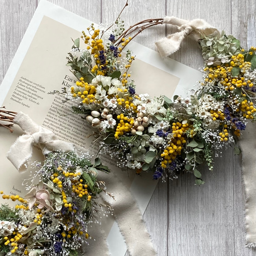 ミモザとラベンダーとユーカリのリース 〜ドライフラワー〜 リース