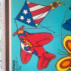 アメリカンビンテージ　THINGS THAT FLY木製パズル1980年代【空を飛ぶ物】 9枚目の画像