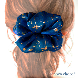 星星裝飾的透明紗髮圈（夜空） 第2張的照片