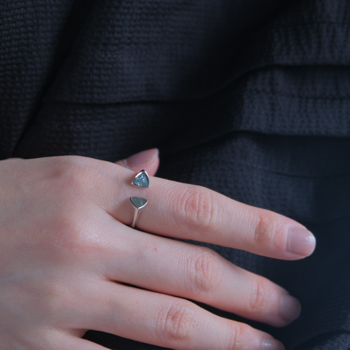 aquamarine triangle ring 天然石アクアマリン シルバーリング