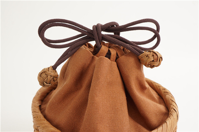 山葡萄 御幸篭 巾籠　野点篭　浴衣　巾着　かごバッグ　伝統工芸品　手提げ　手作り 御幸籠 山葡萄 御幸篭 巾籠 野点篭 浴衣 巾着 かごバッグ 伝統