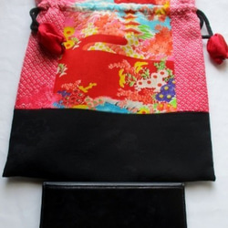 ６９５２　絞りと花柄の着物で作った巾着袋　＃送料無料 7枚目の画像