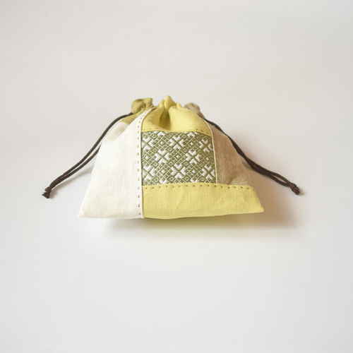 ミモザのパッチワーク 巾着 | fpac.com.br