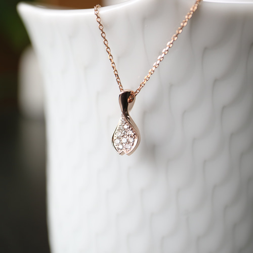 桜の花びらメレダイヤ/ネックレス ネックレス・ペンダント YUDA 通販