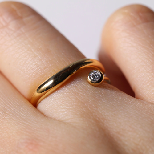 ★☆4℃10k ★☆ダイヤモンドリング＃9 K10〉island diamond 10金ダイヤモンドリング 0.069ct 指輪