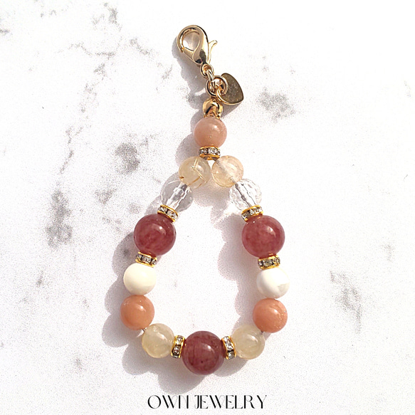 オレンジムーンストーンとストロベリークオーツを組み合わせてみました