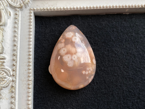 チェリーブロッサムアゲート(桜瑪瑙)穴あきタンブルルース 4 チェリーブロッサムアゲート(桜瑪瑙)穴あきタンブルルース 4
