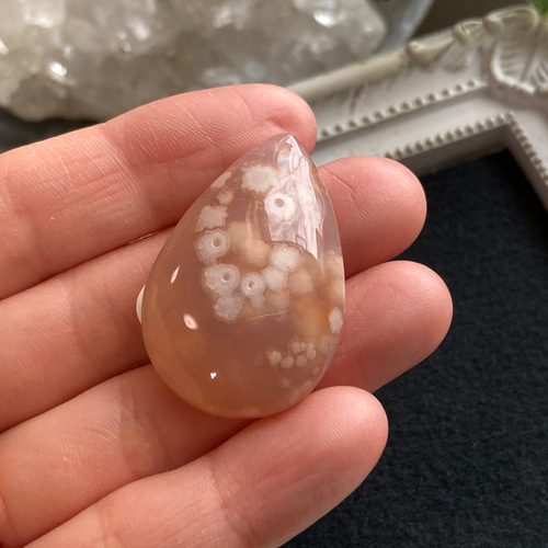 【18％OFF】 チェリーブロッサムアゲート（桜瑪瑙）穴あきタンブルルース 4 その他