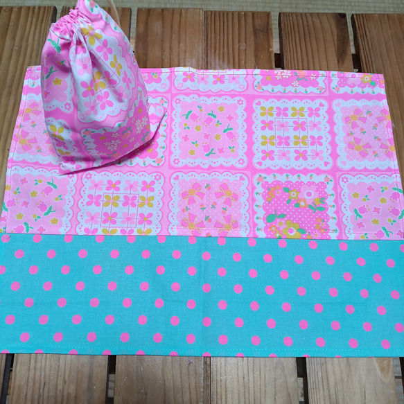 1・ハンドメイド給食袋ランチマット30×40 高学年女の子