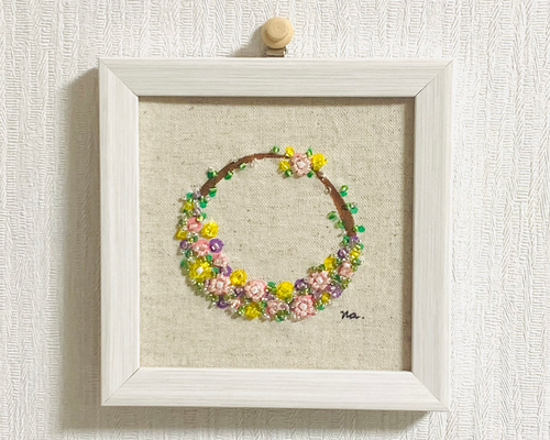 ビーズ装飾 花柄 アート作品 フレーム入り b27de8096400965b942db7a7ed5fc7