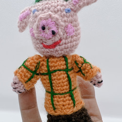 あみぐるみ　ぶたちゃん　お正月バージョン【ゆっこ】 ハンドメイド 子豚ちゃんの指人形 あみぐるみ Hinikka 通販 15498569｜Creema