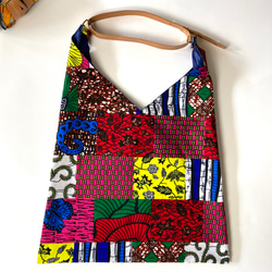 ［Epidote]African print × Real leather Folding bag /パッチワーク柄 2枚目の画像