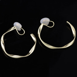 耳環流行無痛無孔金色麻花圈優雅矽膠套螺旋耳環 第4張的照片