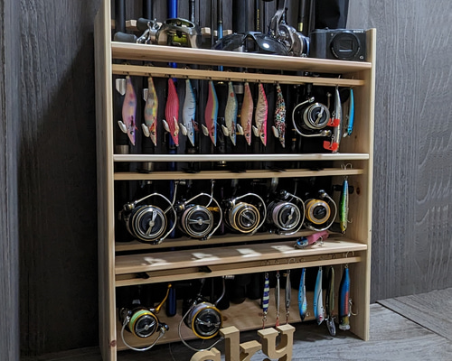 ロッドスタンド 10本 一体式リール&ルアースタンド 3段 国産ヒノキ製 完成品 ロッドスタンド 10本 国産ヒノキ製 リール&ルアースタンド一体式