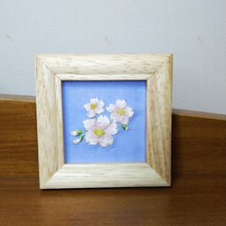 桜の刺繍　額縁　壁掛け 3枚目の画像